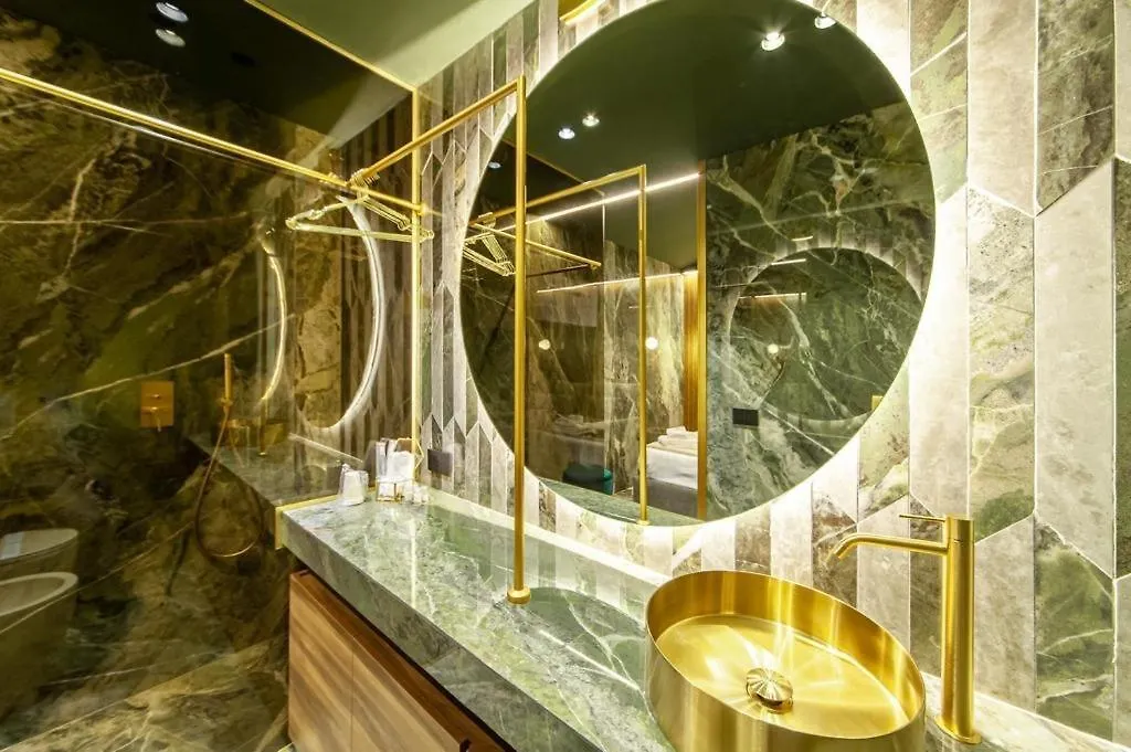 Luxury Suite Napoli Bed & Breakfast Naples